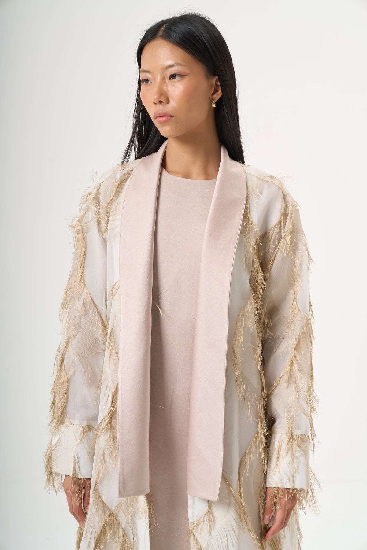 Püskül Jakarlı Abaya Bej — Görsel 3