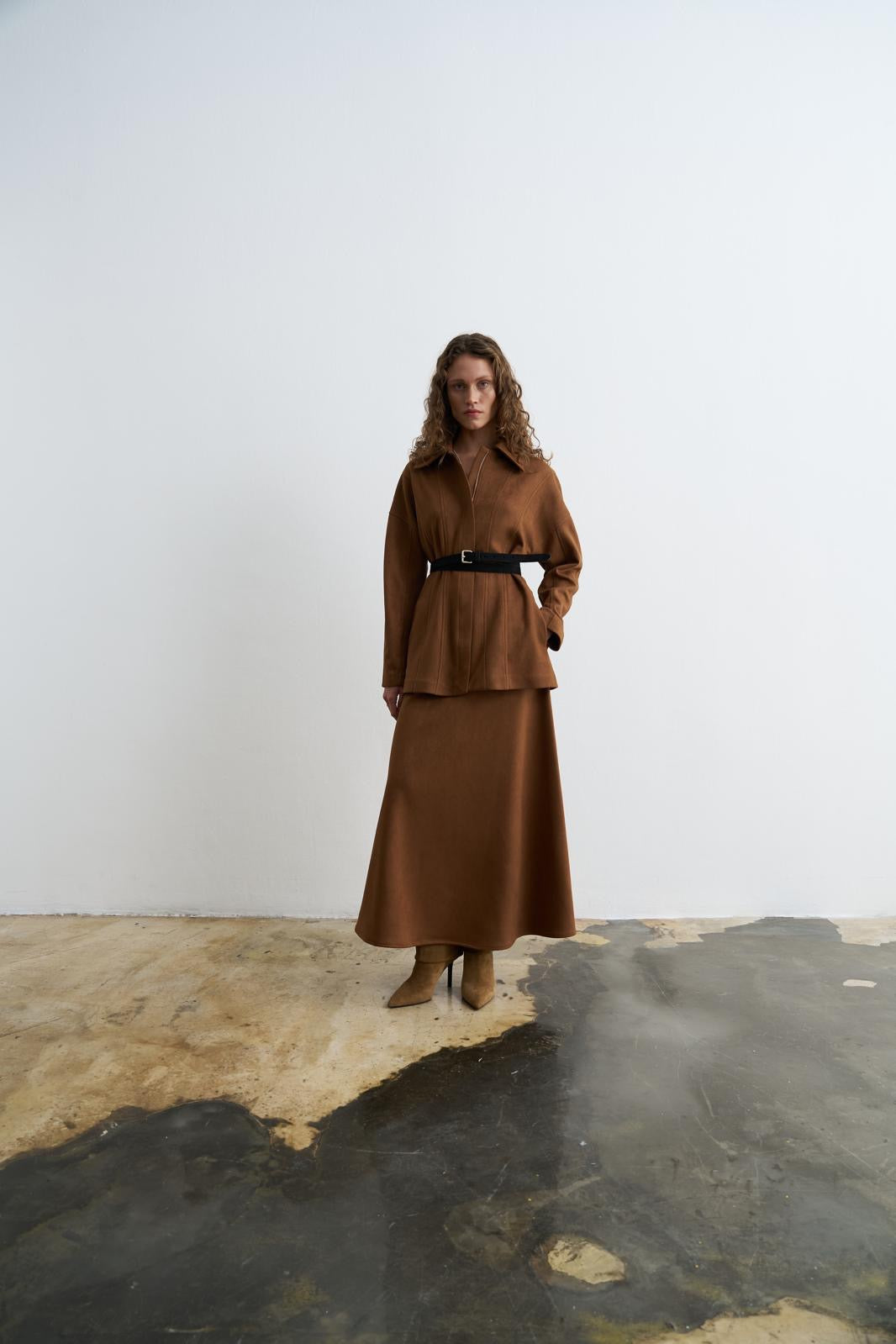 Süet Kloş Etek Camel — Görsel 1 Ürün ana görseli